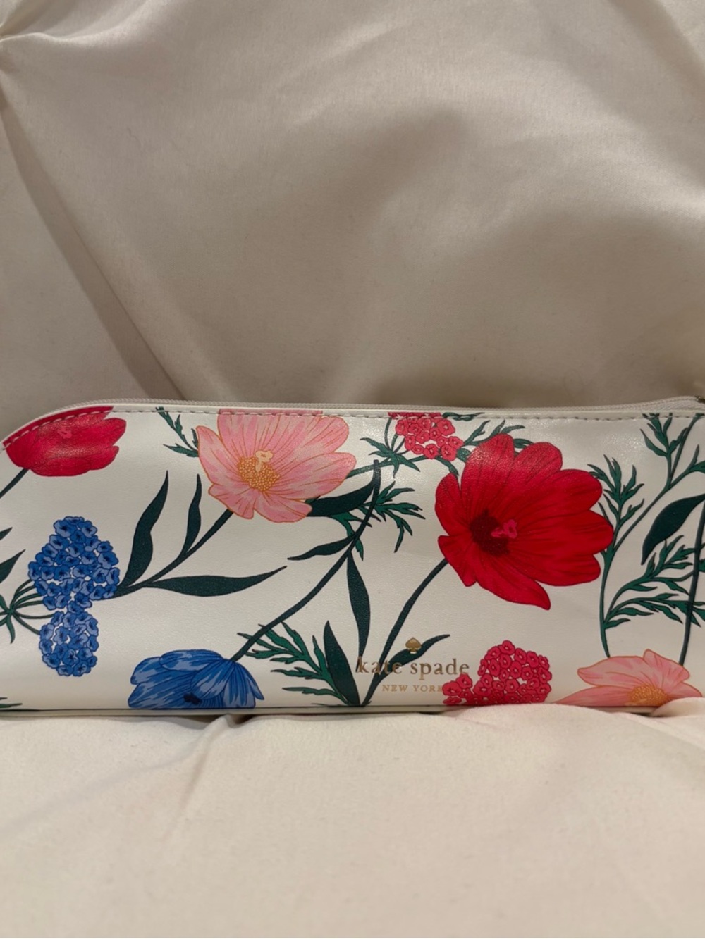 Kate Spade Floral Zip Pouch - White with Red & Blue Flowers NWT